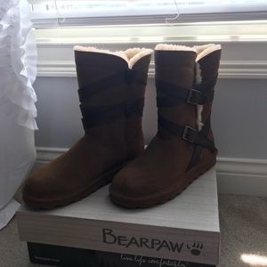 BEAR PAW BOOTS NEVER WORN